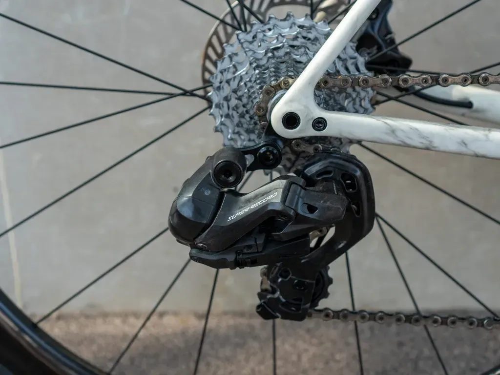 super-record-wireless-rear-derailleur_vk.webp