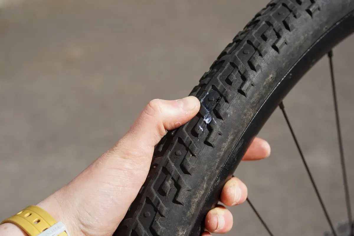 How-to-repair-a-punctured-tubeless-tyre-09-34b47c5.webp