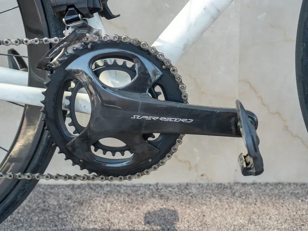 super-record-wireless-crankset_vk.webp