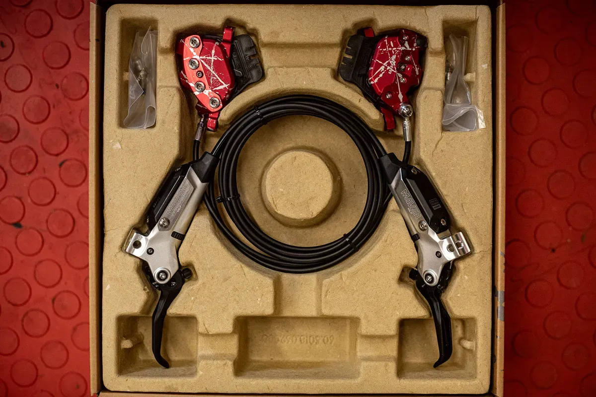 SRAM-Maven-brakes-Ult-Expert-kit.webp