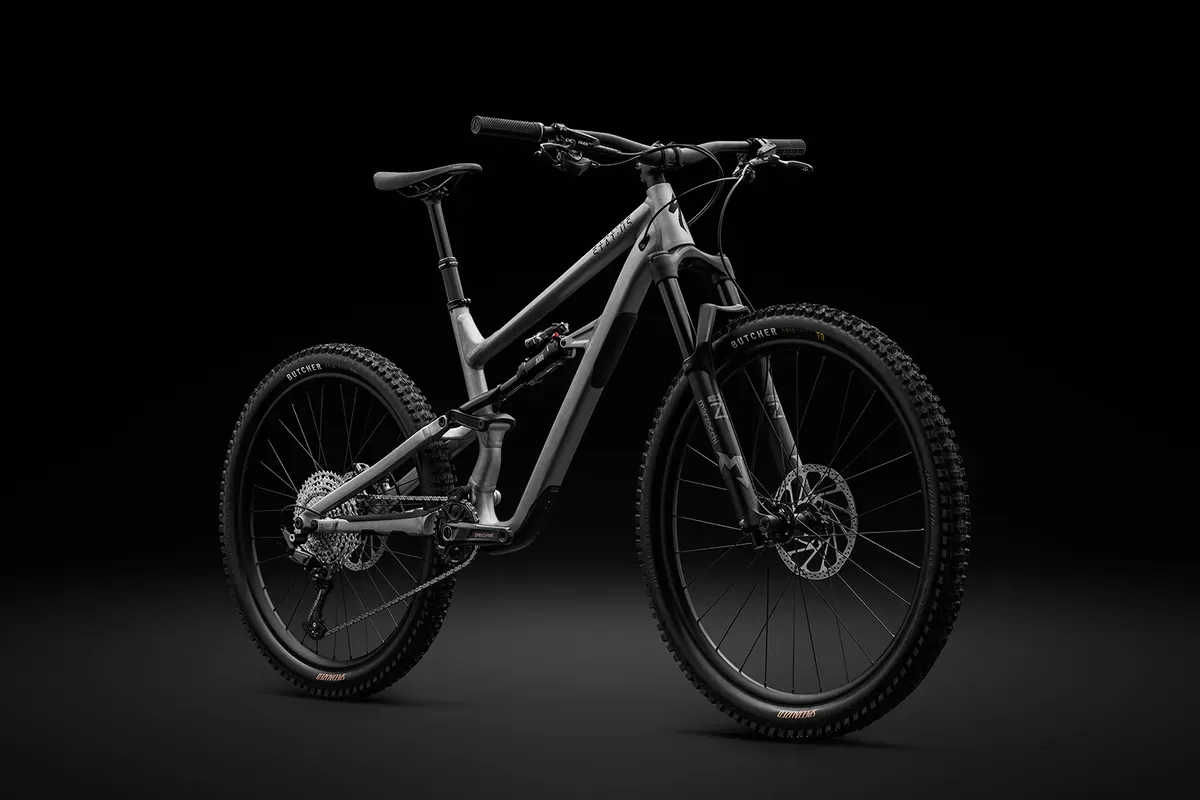 Specialized-Status-2-140.webp