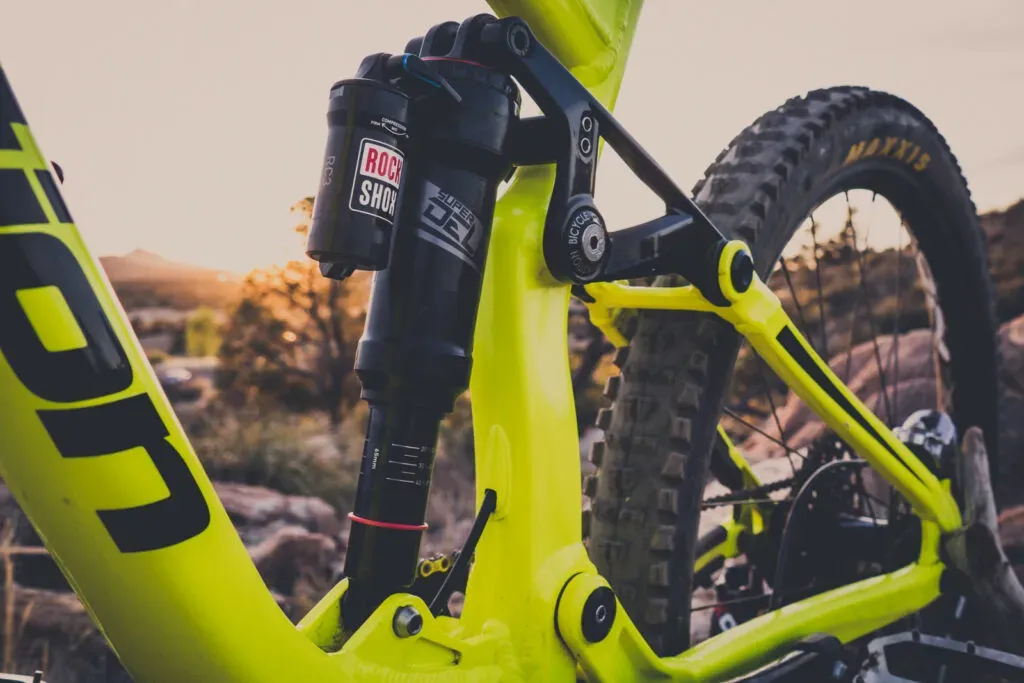 full-suspension-amortizacijas-tipi-1024x683_vk.webp