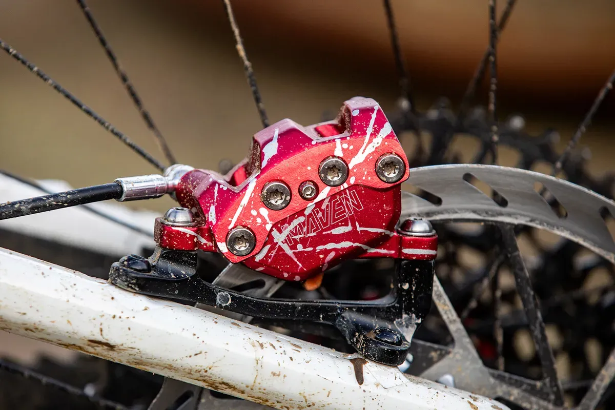 SRAM-Maven-brakes-Ult-Ex-caliper.webp