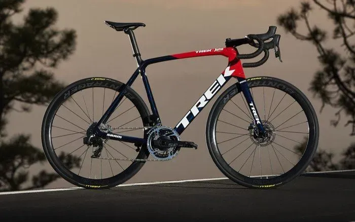 trek-segafredo_vk.webp
