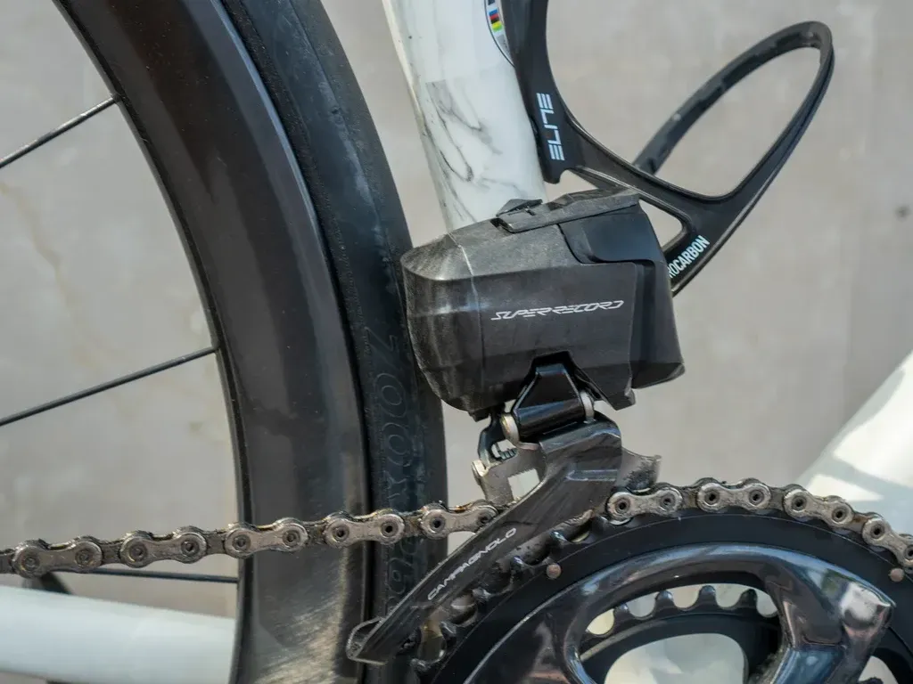 super-record-wireless-front-derailleur_vk.webp